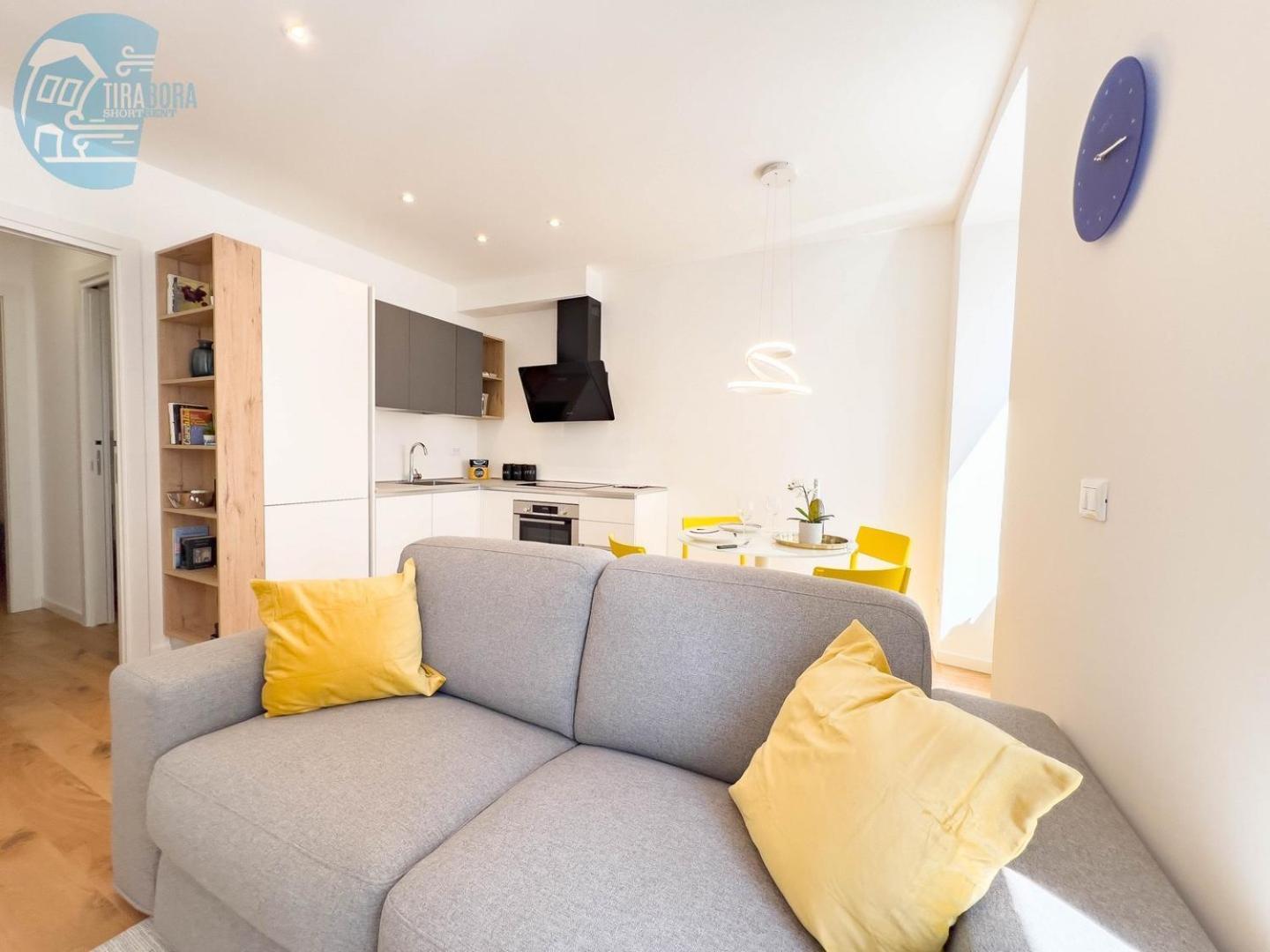 Cassa Di Risparmio 11 Tirabora Short Rent Triest Zewnętrze zdjęcie