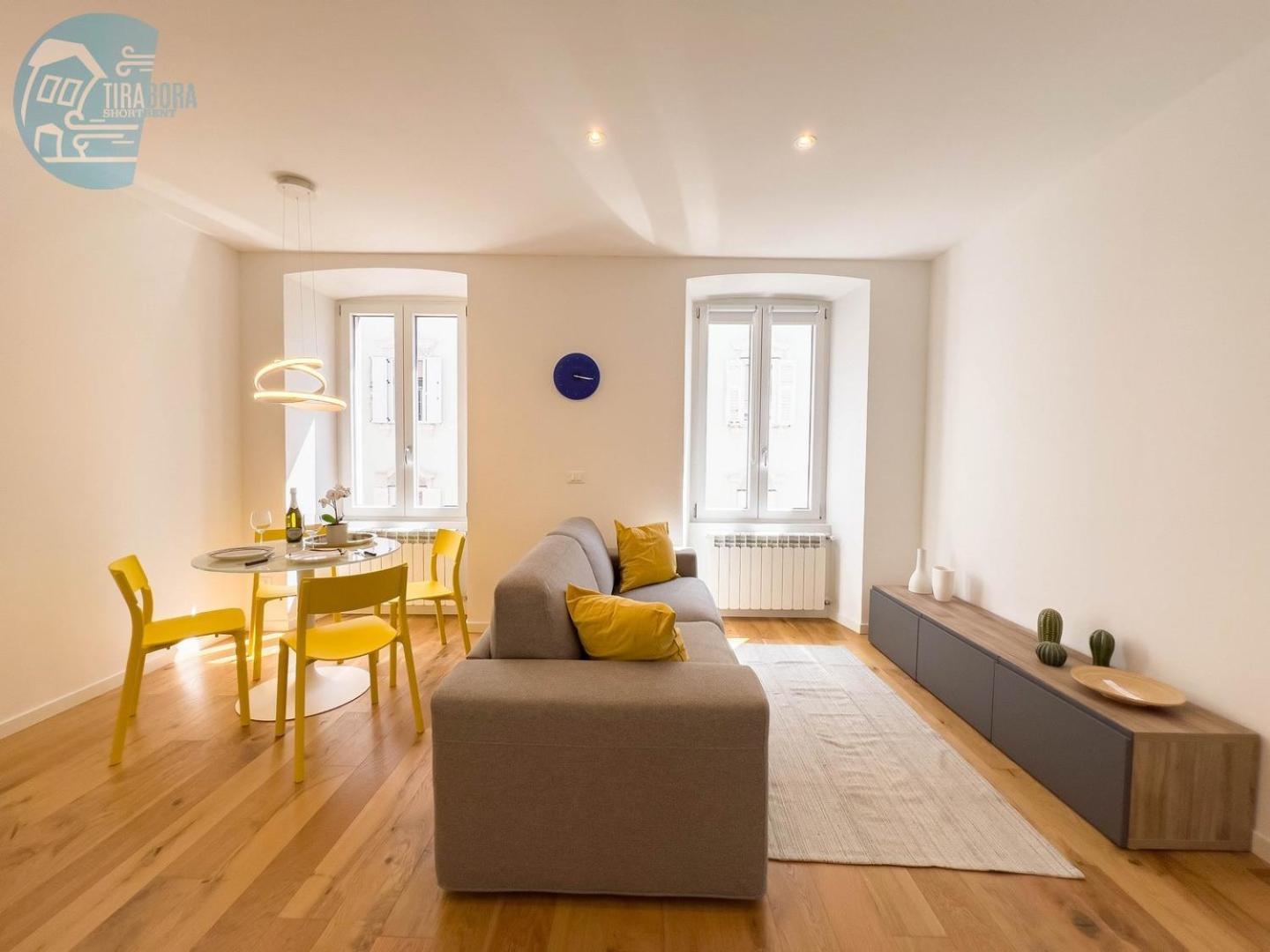 Cassa Di Risparmio 11 Tirabora Short Rent Triest Zewnętrze zdjęcie